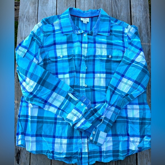 St. John's Bay Tops - St. John's Bay Long Sleeve Button Up Shirt - Size XL